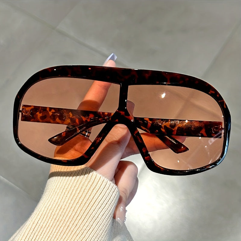 Oversized One-piece Fashion Glasses